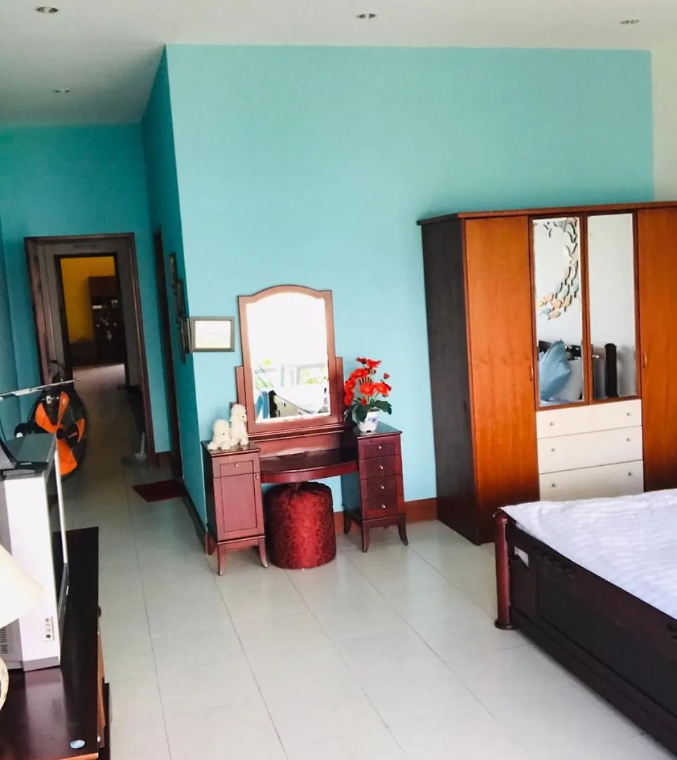 Trip House Hostel & Bistro Da Nang