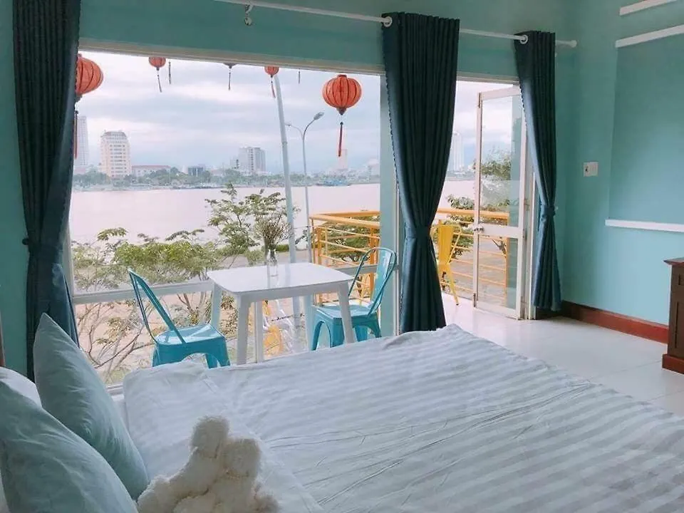Trip House Hostel & Bistro Da Nang